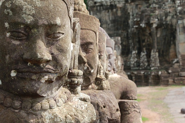 Temples d'Angkor, article frontière thailande cambodge