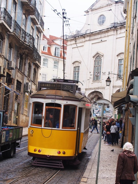 Tram jaune Lisbonne