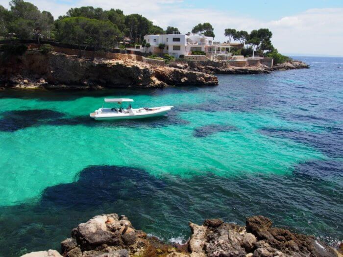 Portals Nous / Que faire et visiter à Mallorca? Les criques et plages avec eaux turquoises