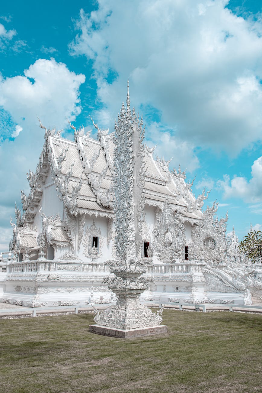 white temple art exhibit building in thailand