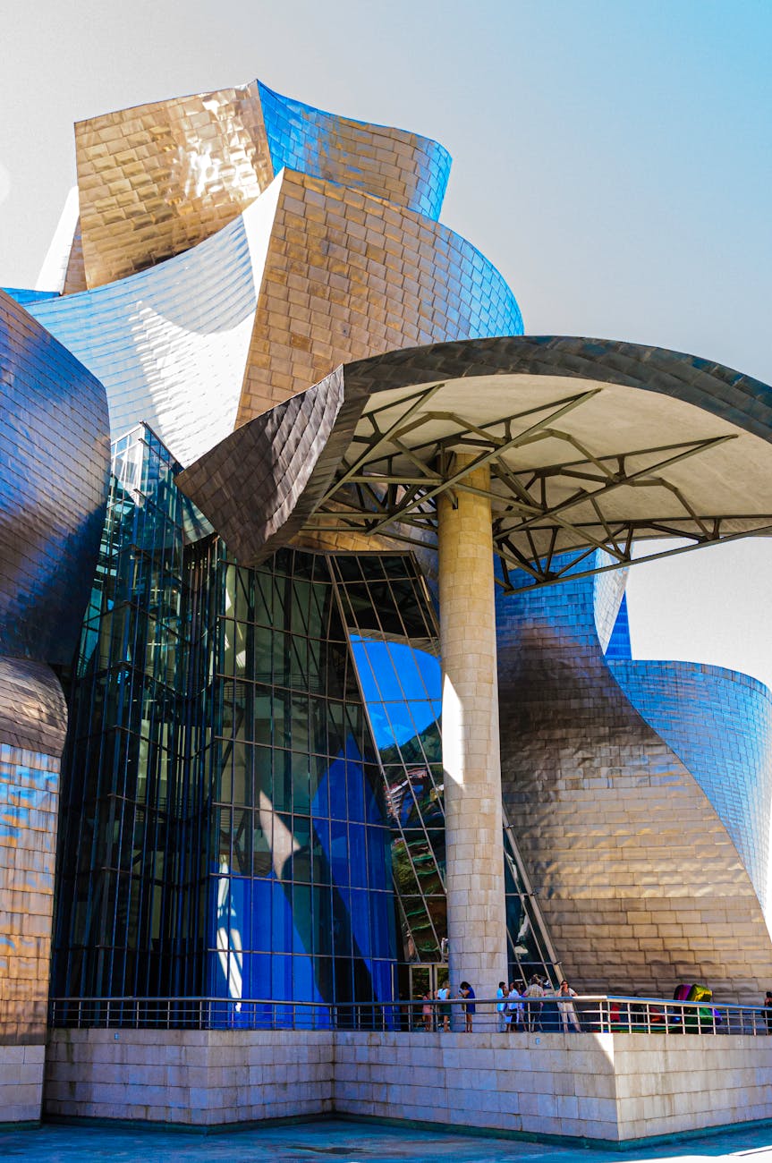 guggenheim museum in bilbao